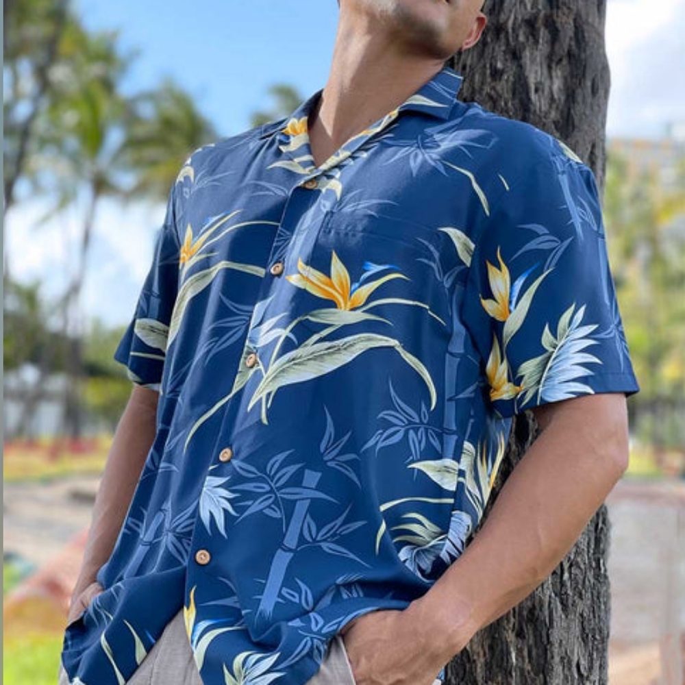 Paradise Found Honolulu Hawaii Tropical Resortwear Luau Loose Fit Hawaiian Shirt